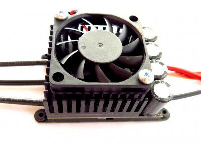 IBEX 220: Top view. Optional fan as an accessory.